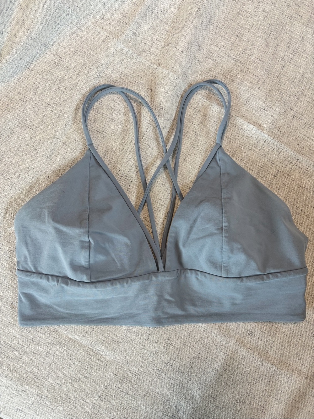 Pushing Limits Lululemon Strappy Sports Bra in Dusty Blue Size 12 EUC